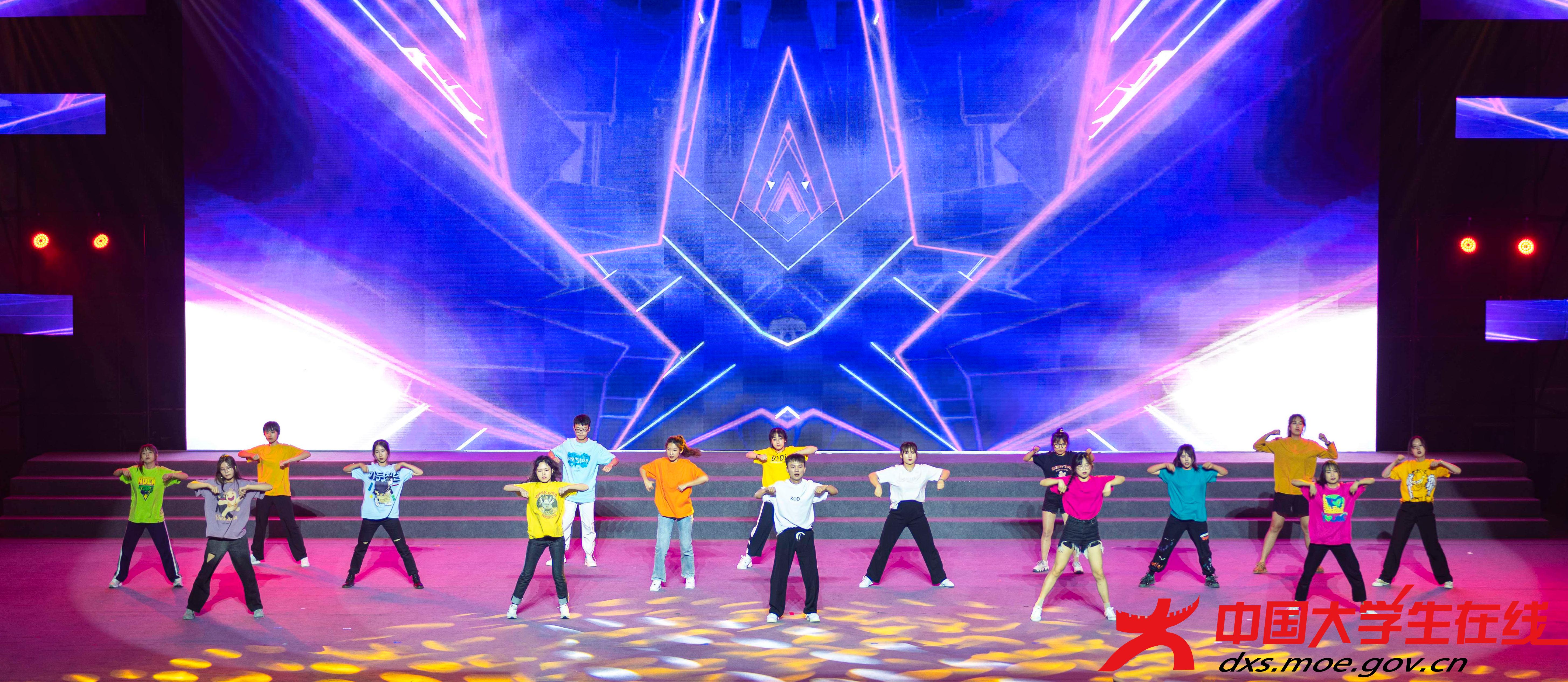 歌曲聯唱.jpg 歌曲聯唱.jpg